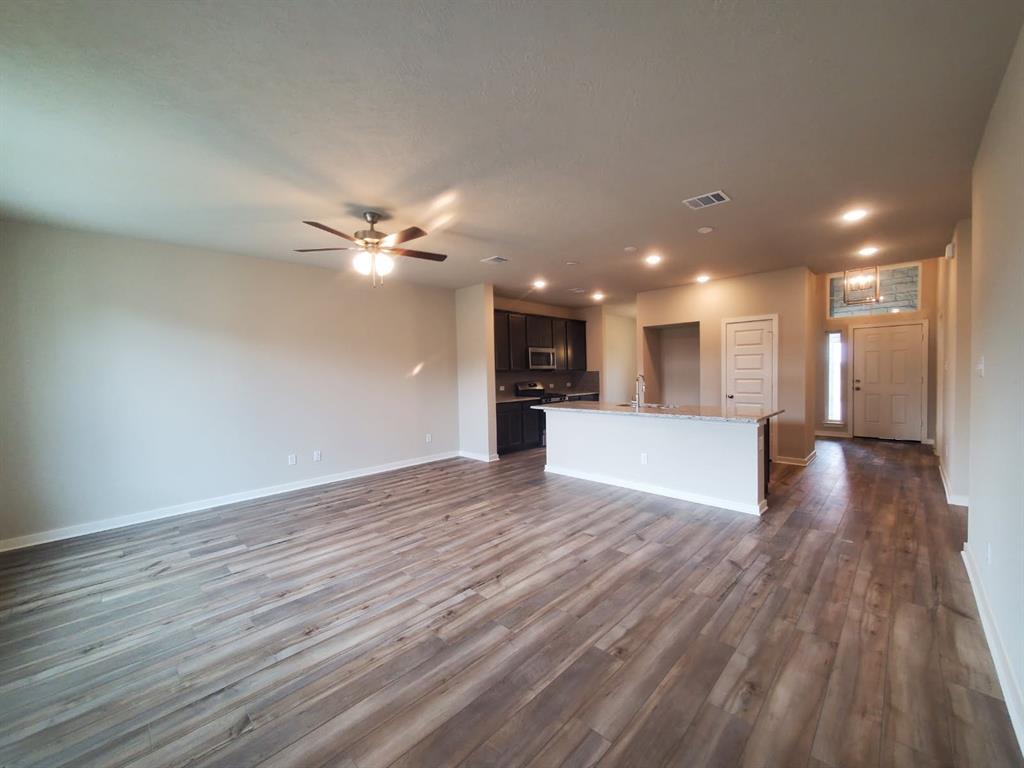 1408 Lake Ridge Drive, Brenham, Texas image 8