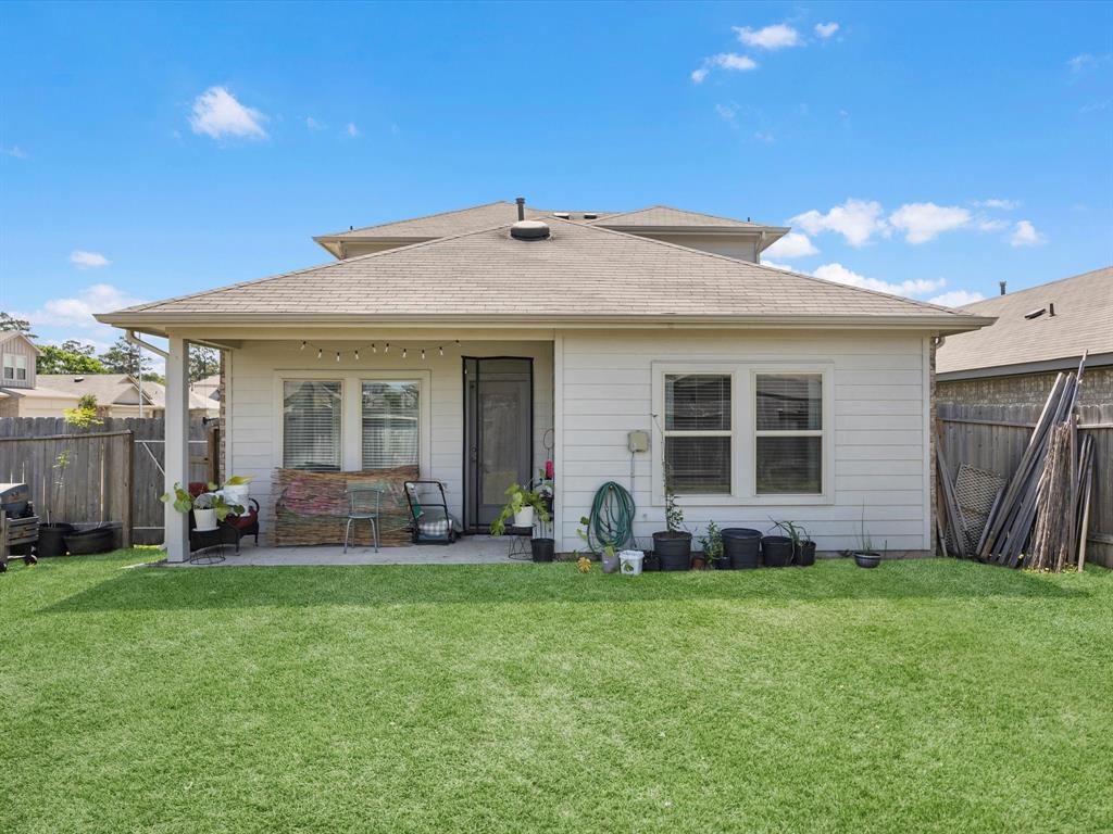 2419 Norwood Stand Trail, Spring, Texas image 18