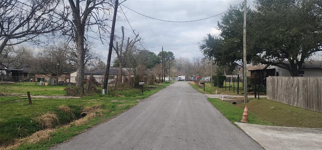 Henrietta Street, Houston, Texas image 6