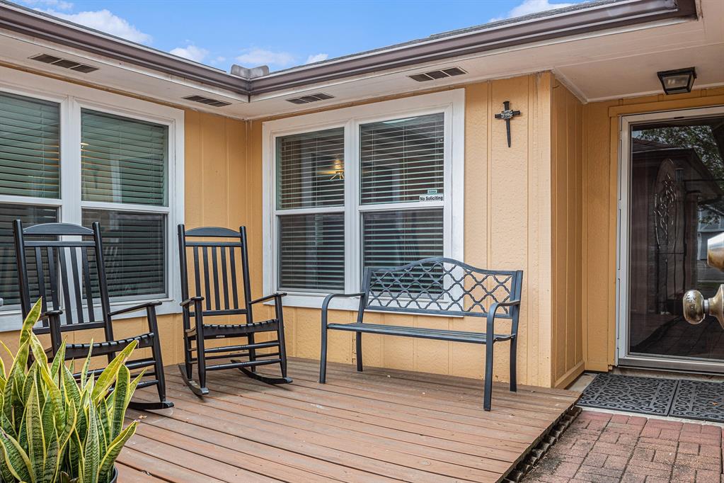 2334 Morning Meadow Drive, Missouri City, Texas image 32