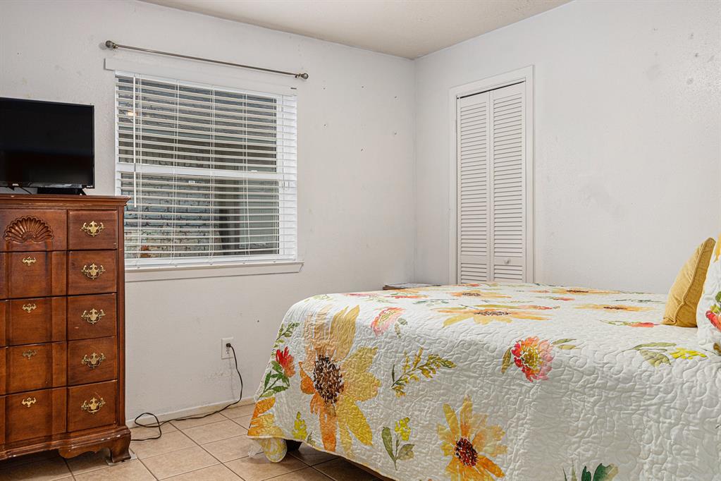 2334 Morning Meadow Drive, Missouri City, Texas image 27