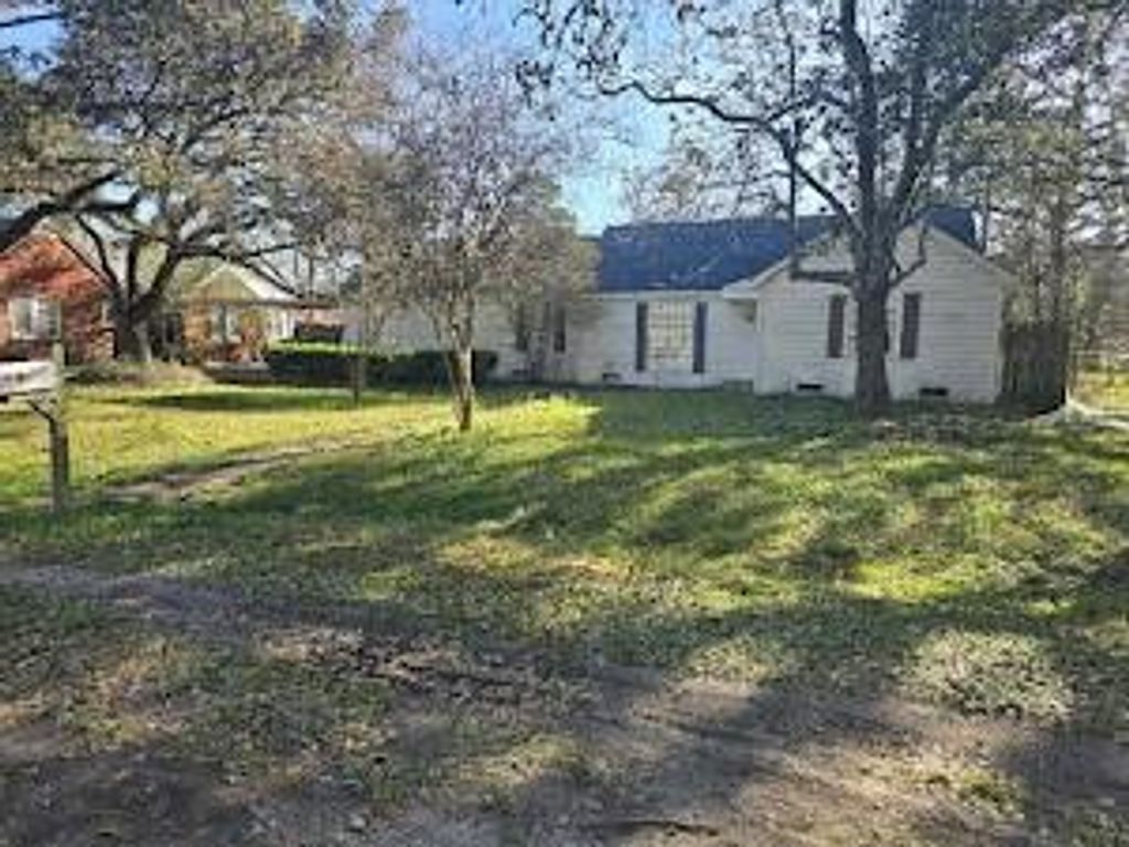 listing image 0