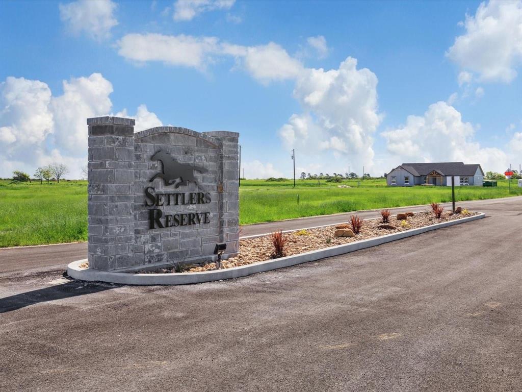 LOT 67 Oak Hollow Court, Cat Spring, Texas image 2