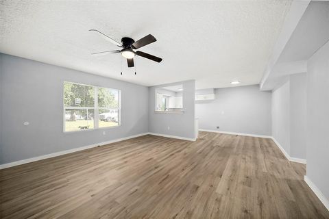 MLS: 14274146