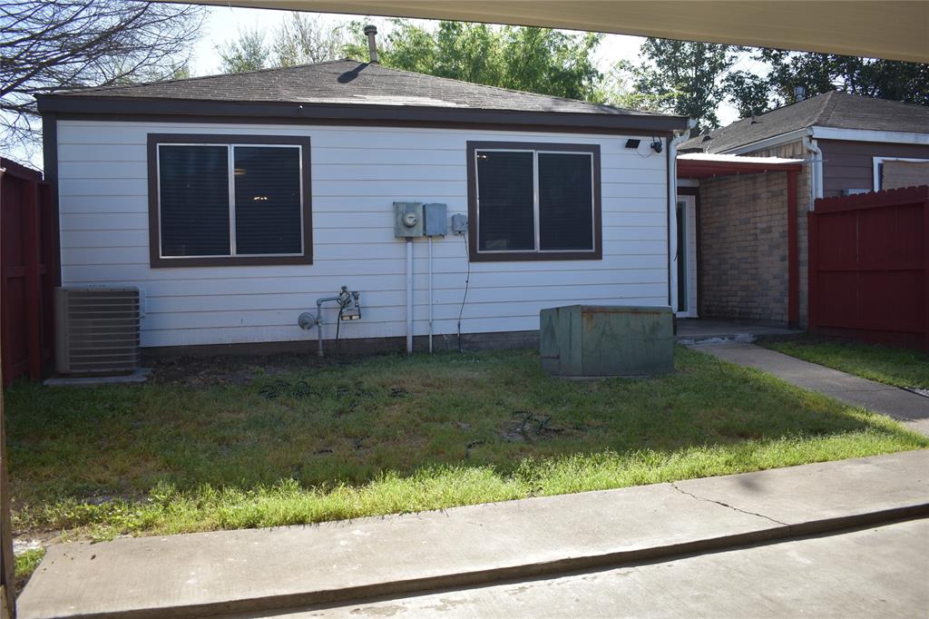 1702 Harrison Court, Pasadena, Texas image 3