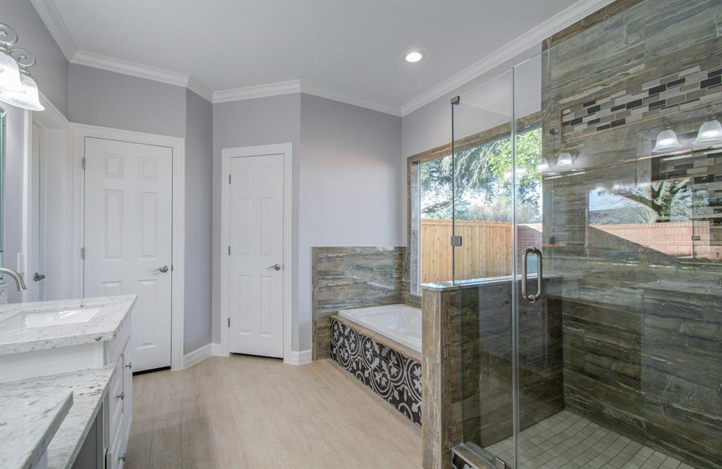 4202 Creek Ridge Lane, Missouri City, Texas image 21