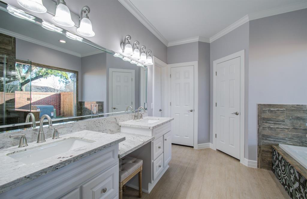 4202 Creek Ridge Lane, Missouri City, Texas image 20