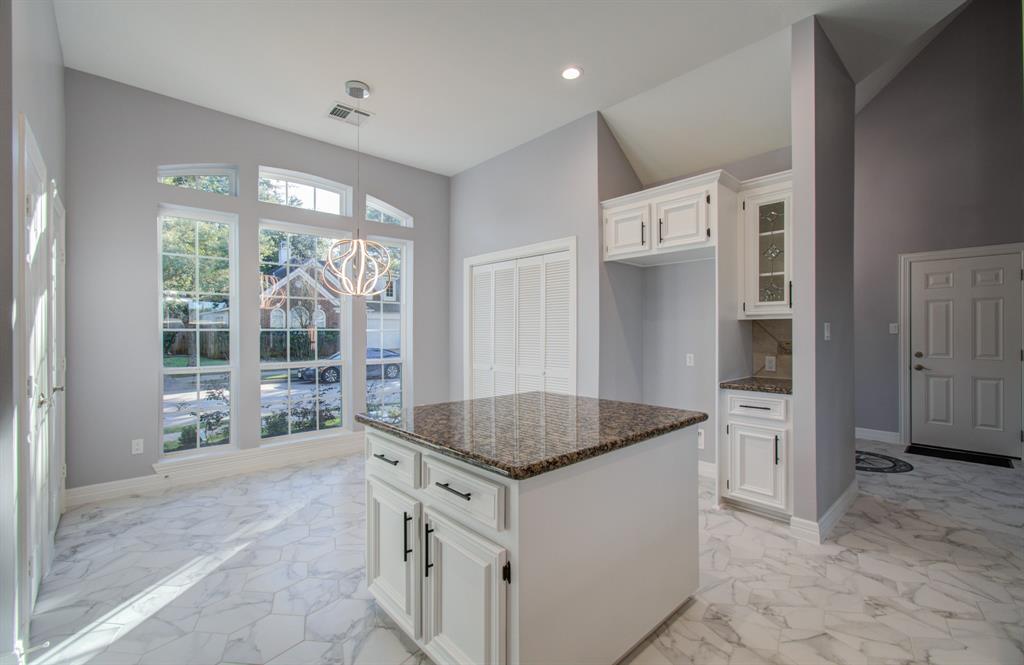 4202 Creek Ridge Lane, Missouri City, Texas image 10
