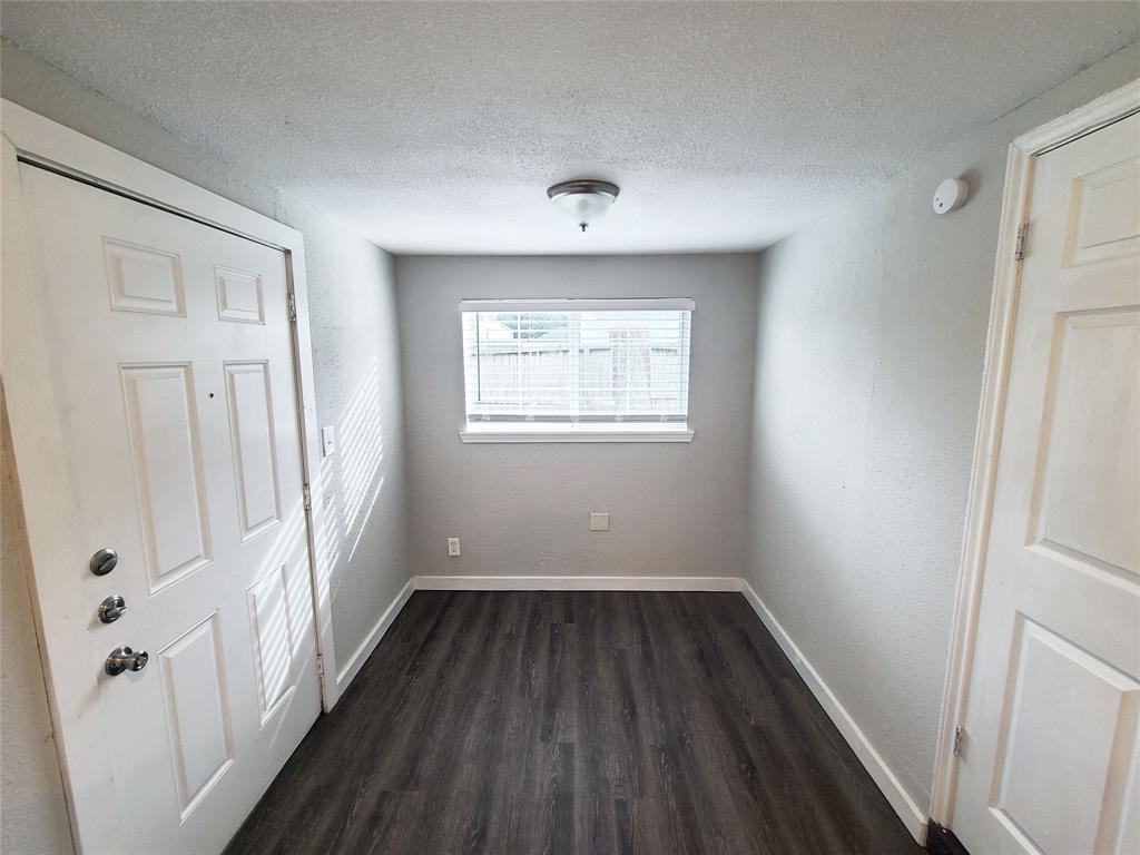 727 Yorkshire Street, Houston, Texas image 13