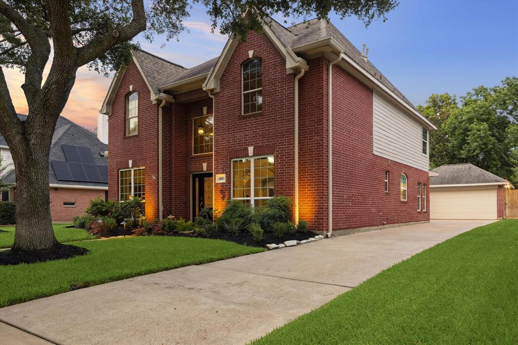 1611 Barrington Hills Lane