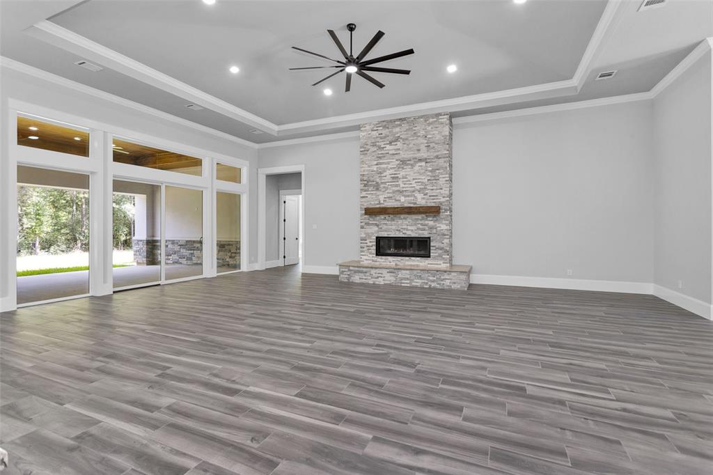 27900 E Stallion Lane, Waller, Texas image 8