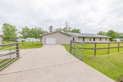 5003 Lord Road Crosby TX 77532
