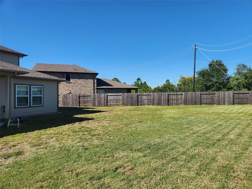 1809 Kingsford Prairie Court, Pearland, Texas image 13