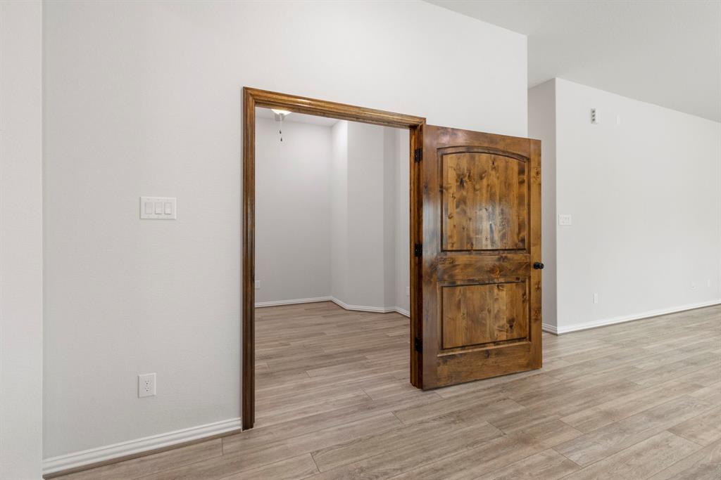 121 N Cadence Hills Loop Loop, Conroe, Texas image 12