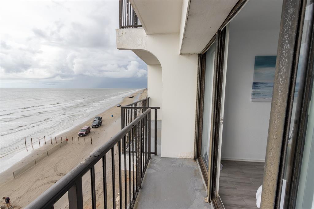 11949 Termini-san Luis Rd #402, Galveston, Texas image 14