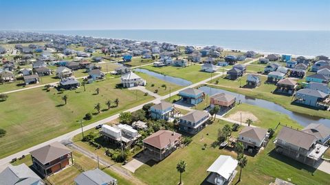 A home in Crystal Beach