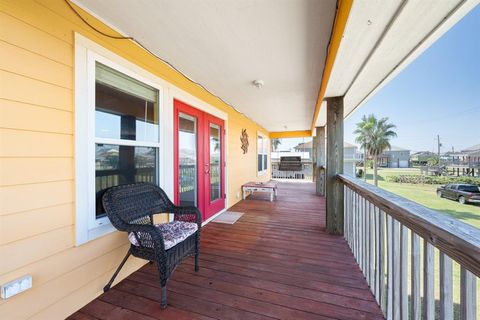 A home in Crystal Beach