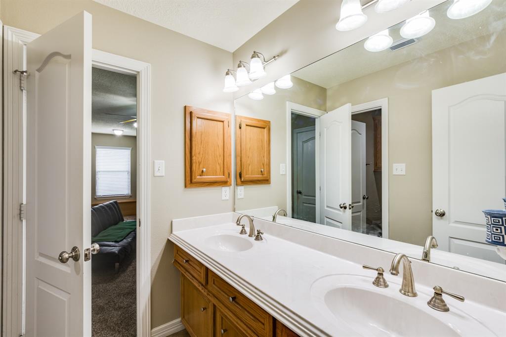 507 Oaks Grande Road, Baytown, Texas image 35