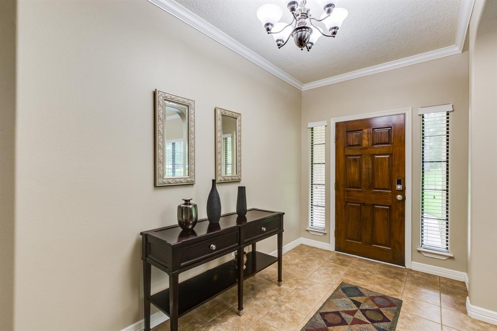 507 Oaks Grande Road, Baytown, Texas image 9