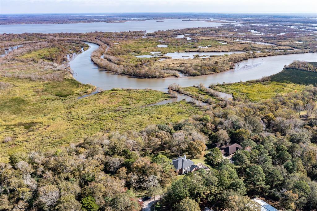 507 Oaks Grande Road, Baytown, Texas image 39