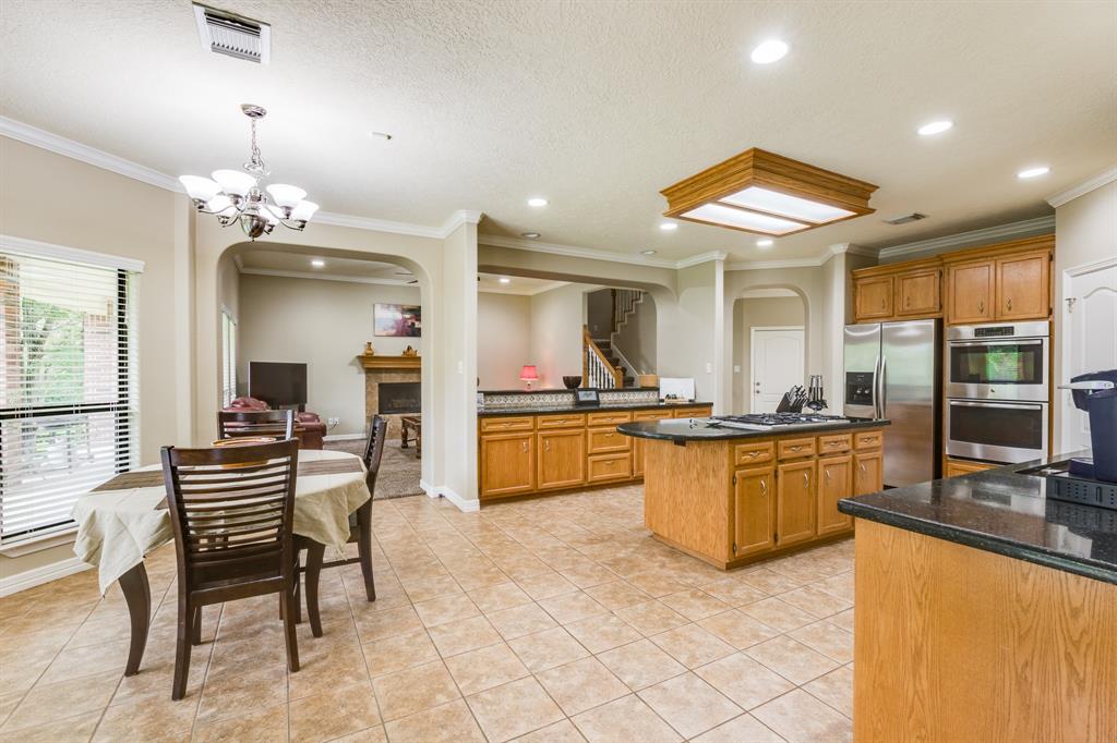 507 Oaks Grande Road, Baytown, Texas image 21