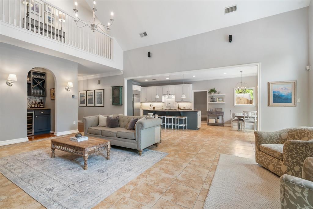2910 Crossvine Circle