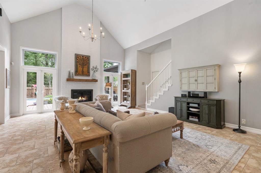 2910 Crossvine Circle