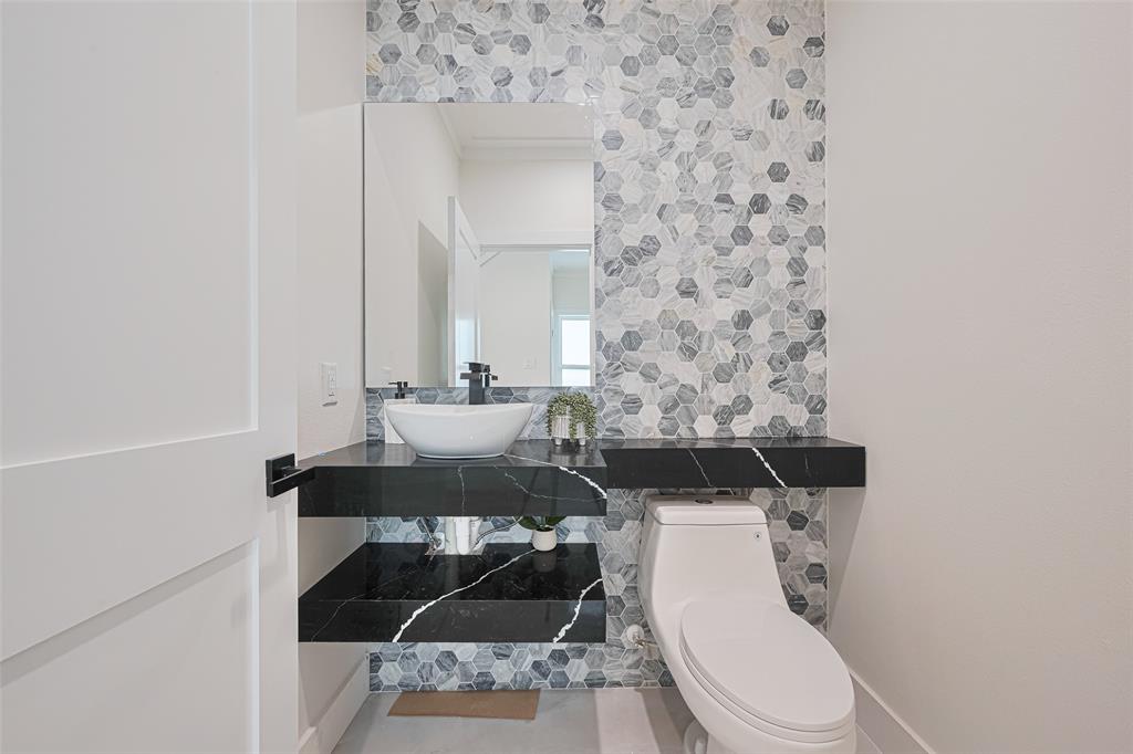 1008 New Shiloh Road, Cypress, Texas image 17