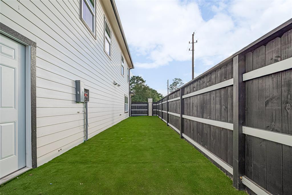 1008 New Shiloh Road, Cypress, Texas image 37