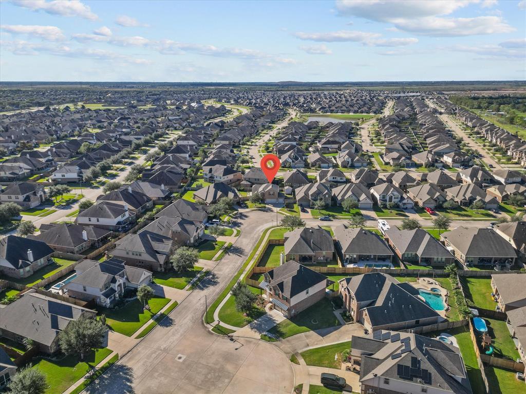 6303 Wood Creek Lane, League City, Texas image 35