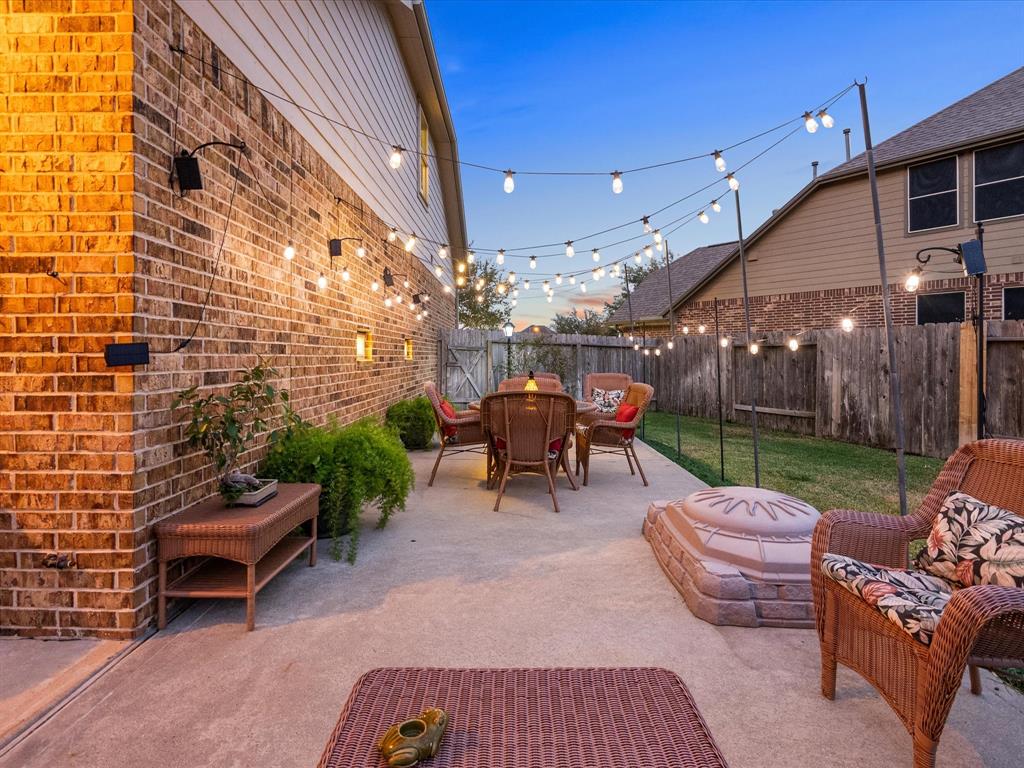 6303 Wood Creek Lane, League City, Texas image 26