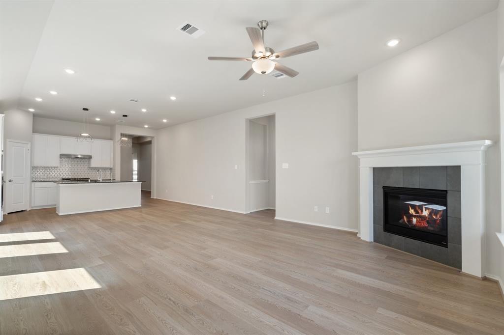 7471 Caprock Canyon Lane, Porter, Texas image 12
