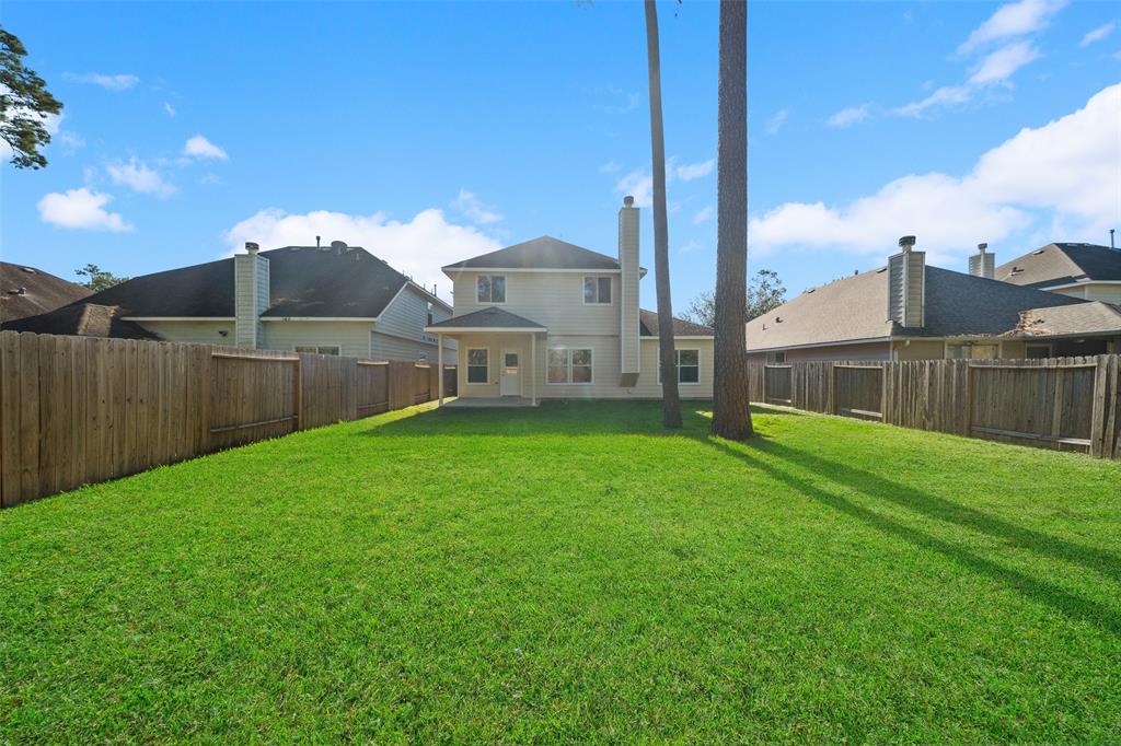12211 Sunlight Peak Ln Ln, Humble, Texas image 32