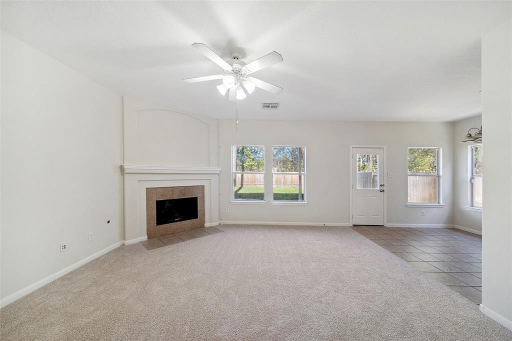 12211 Sunlight Peak Ln Ln, Humble, Texas image 6