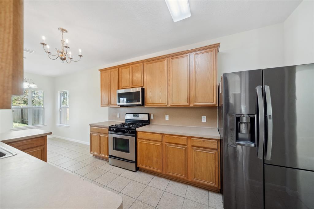 12211 Sunlight Peak Ln Ln, Humble, Texas image 9