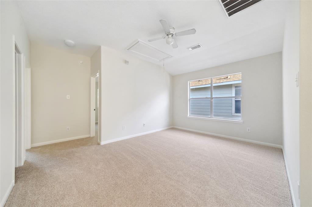 12211 Sunlight Peak Ln Ln, Humble, Texas image 18