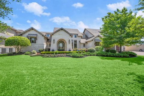 Single Family Residence in Cypress TX 18602 Frio River Circle.jpg