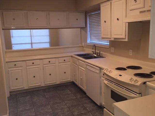 506 Coppersmith Drive, Katy, Texas image 5
