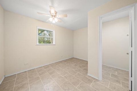 A home in Brazoria