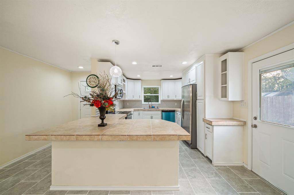 3042 County Road 510l, Brazoria, Texas image 16