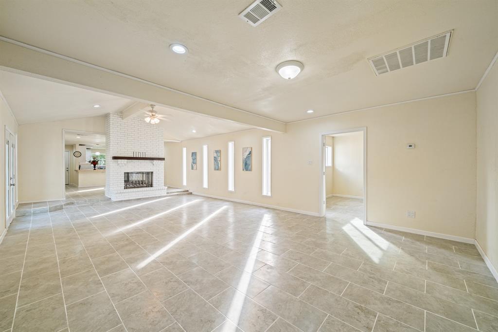 3042 County Road 510l, Brazoria, Texas image 11