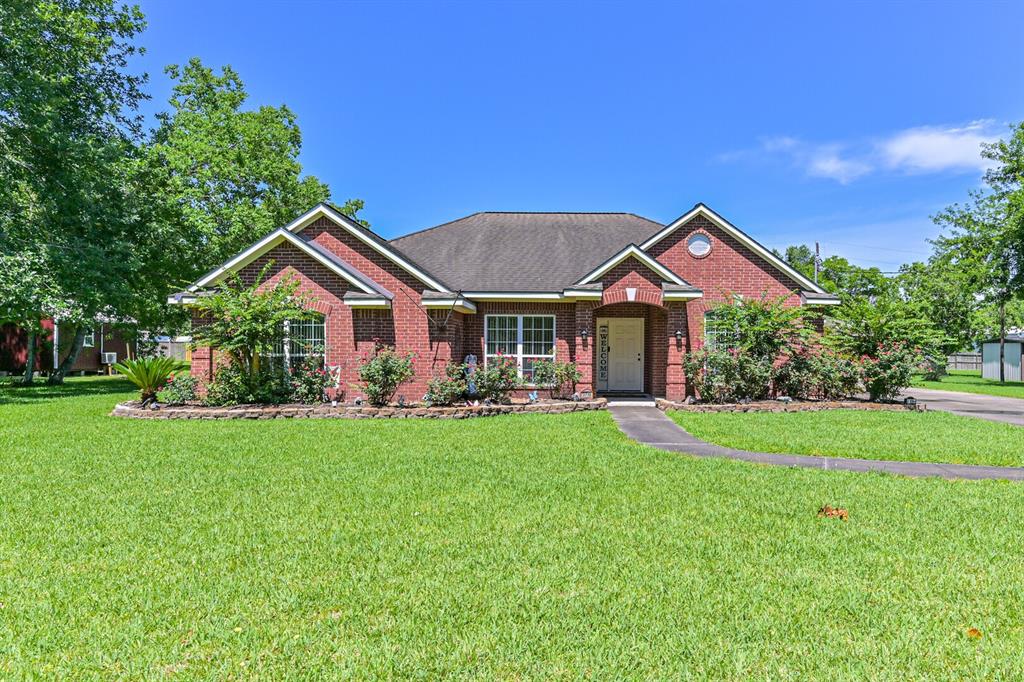 3710 Bluebird Way, Pearland, Texas image 1