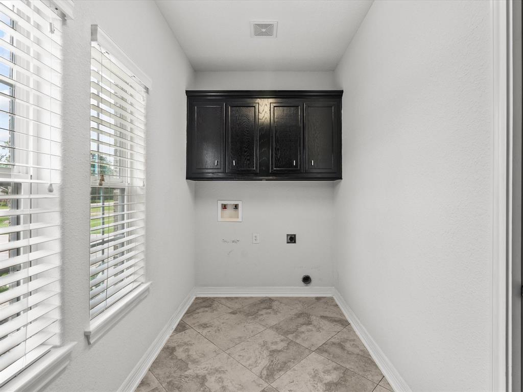 3506 Avenue J 1/2, Santa Fe, Texas image 22