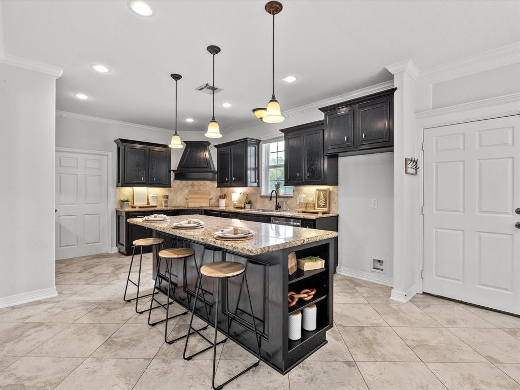 3506 Avenue J 1/2, Santa Fe, Texas image 11