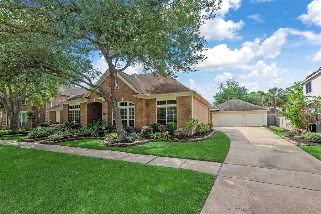9614 Oconnor Lane, Missouri City, Texas image 3