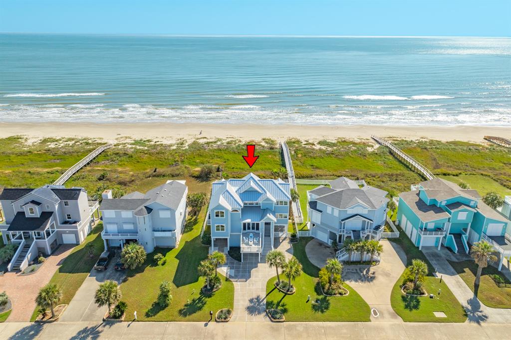 19415 Shores Drive