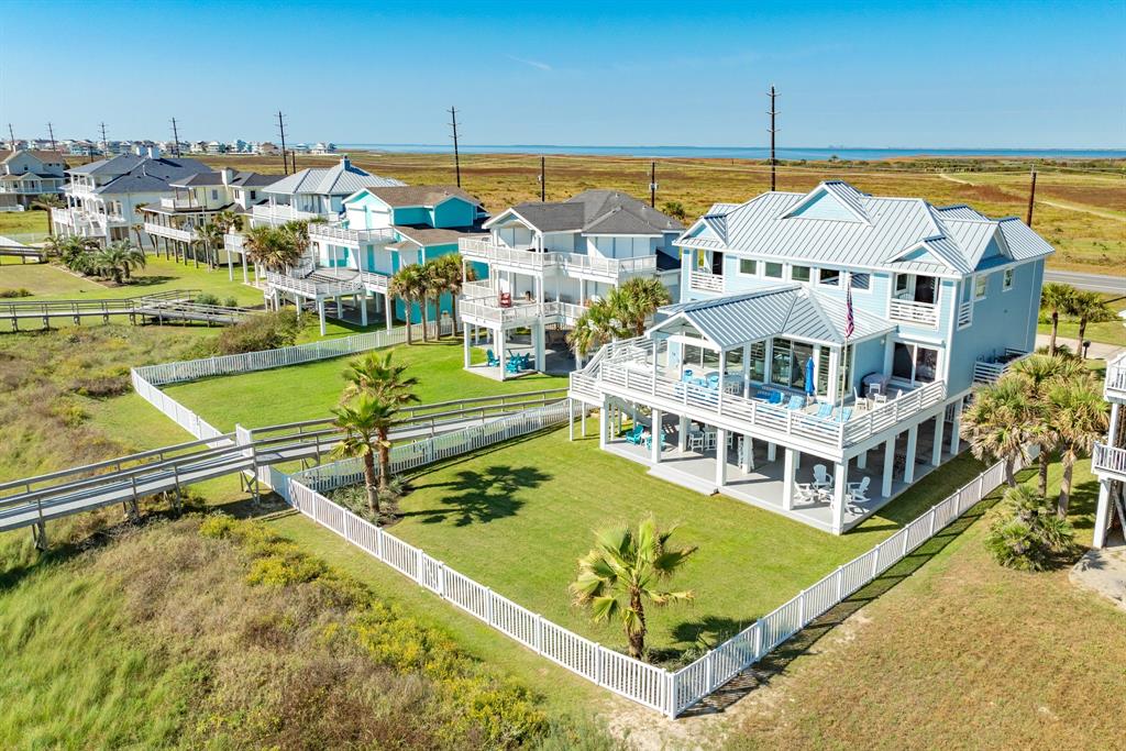 19415 Shores Drive