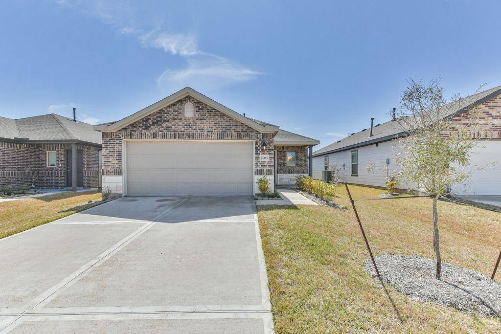 25455 Blue Mistflower Drive, Montgomery, Texas image 1