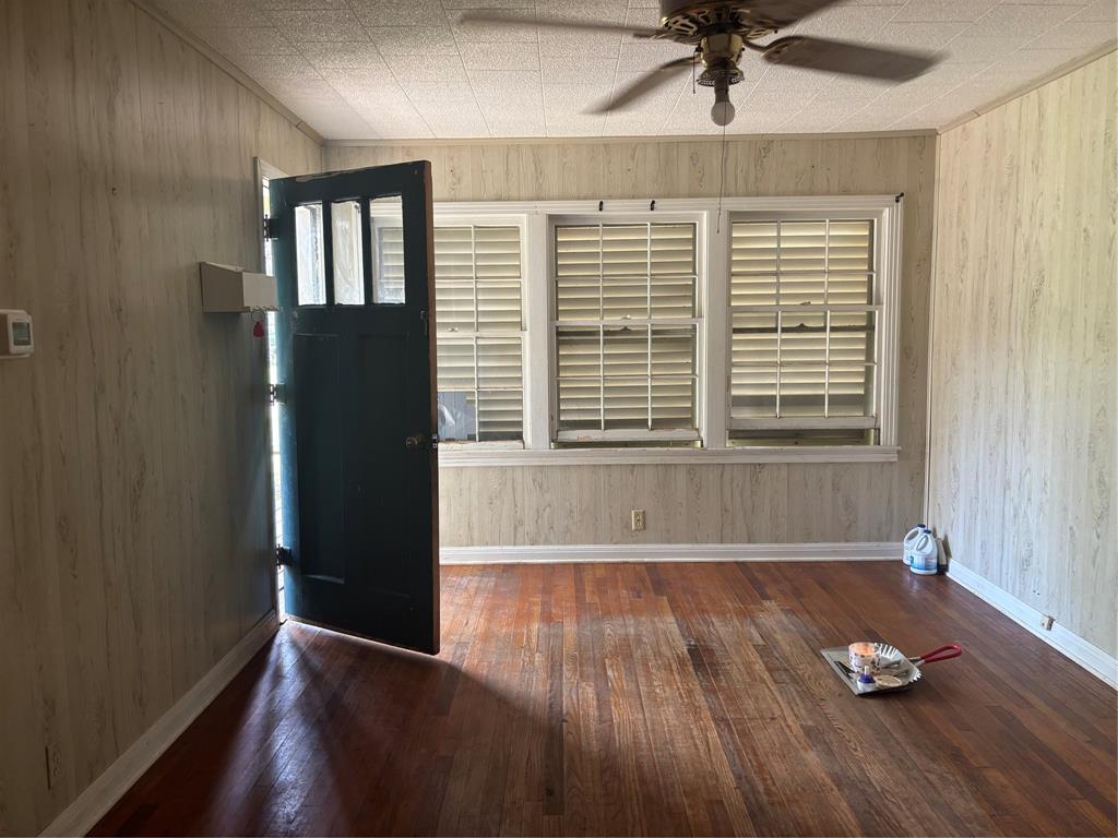 612 Honeysuckle Drive