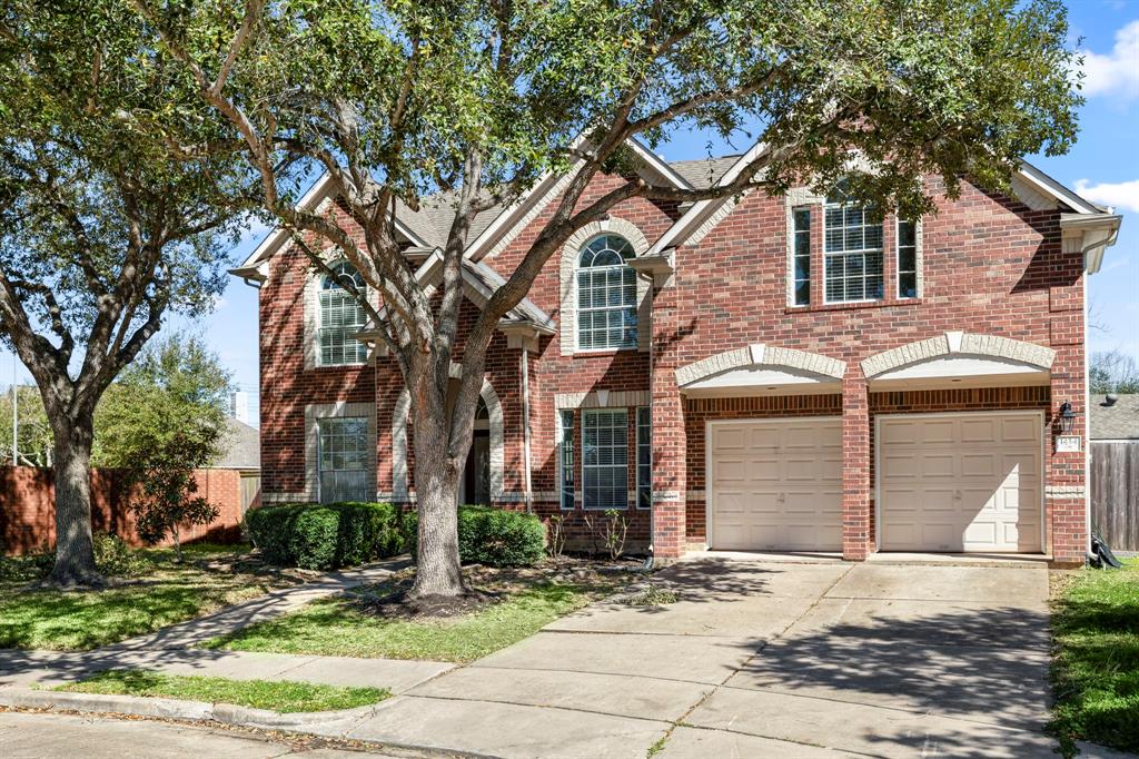 1434 Shady Bend Drive, Sugar Land, Texas image 38